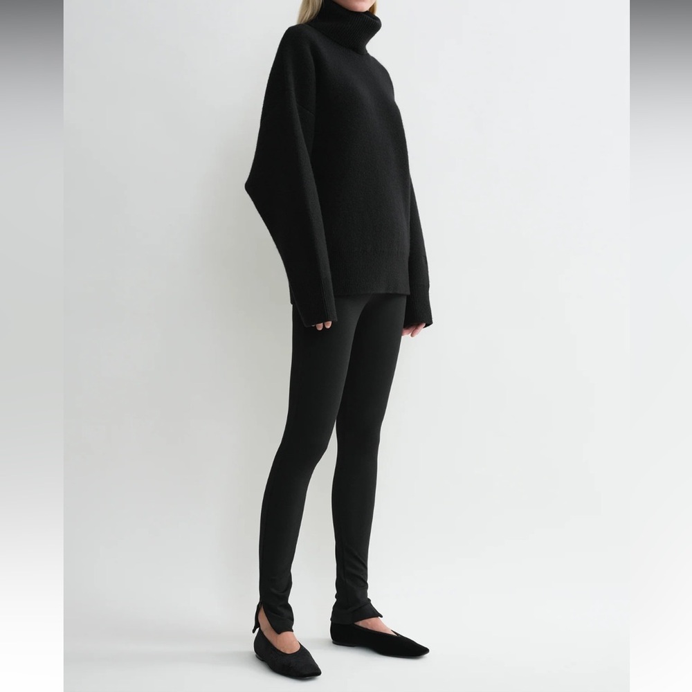 Toteme | Black Skinny Leg Pants with Zipper Cuffs